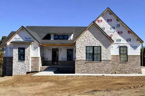 2037 West Ct, Richmond, KY 40475