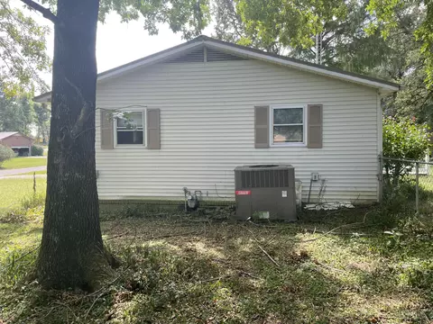 Exterior - 173 Whispering Oaks Loop, Mayfield, KY 42066 photo 3 of 7