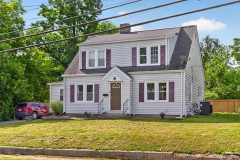 109 W Broadway St, Lawrenceburg, KY 40342