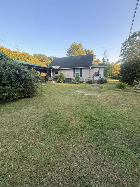 Exterior - 1288 Old Corbin Rd, Corbin, KY 40701 photo 3 of 9