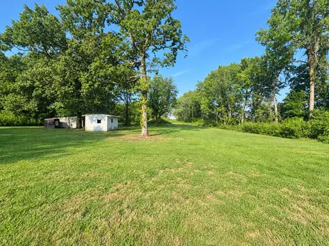 265 Kentucky 381, Sedalia, KY 42079