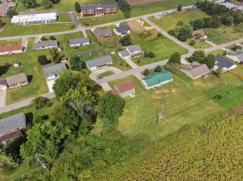 View/Area - 1017 Regency Rd, Danville, KY 40422 photo 4 of 5
