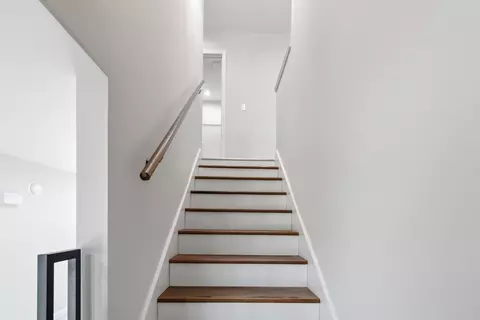 Entry Way - 1017 Regency Rd, Danville, KY 40422 photo 3 of 3