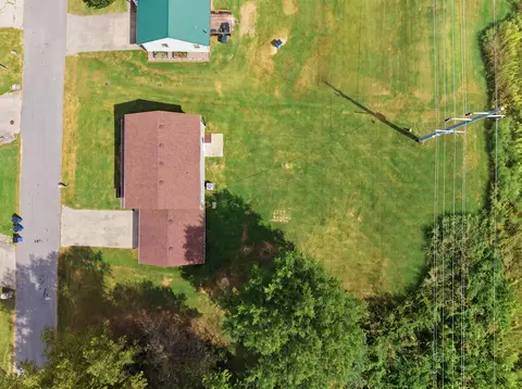 View/Area - 1017 Regency Rd, Danville, KY 40422 photo 5 of 5
