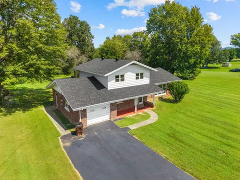 View/Area - 884 Maple St, Stanton, KY 40380 photo 2 of 3