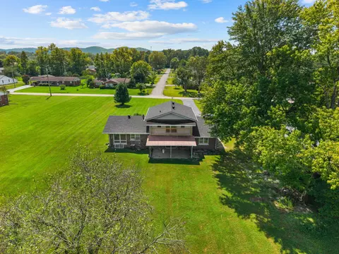 View/Area - 884 Maple St, Stanton, KY 40380 photo 3 of 3
