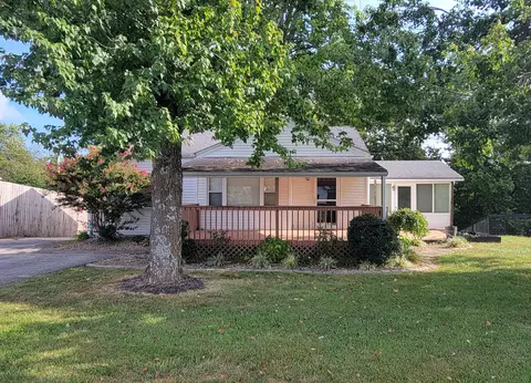 983 Spencer Rd, Mount Sterling, KY 40353