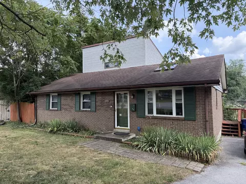 1339 Stephen Foster Dr, Lexington, KY 40517