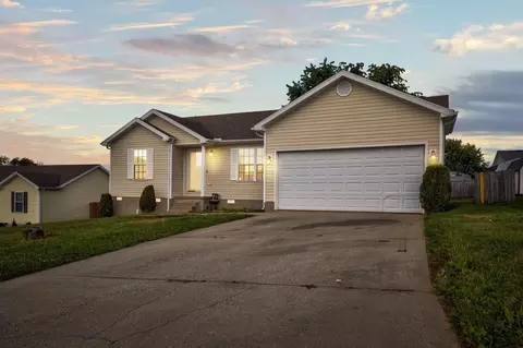 332 Woodland Ln, Mount Sterling, KY 40353