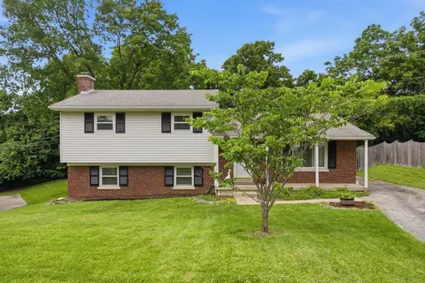 3343 Sutherland Dr, Lexington, KY 40517