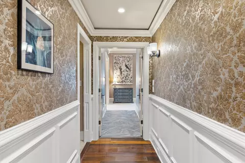 Entry Way - 3200 Lebanon Rd, Springfield, KY 40069 photo 6 of 20