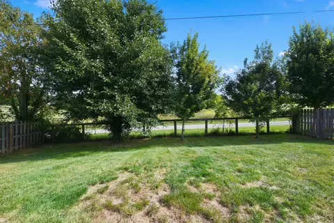 Exterior - 112 Nuthatch Trl, Georgetown, KY 40324 photo 6 of 8