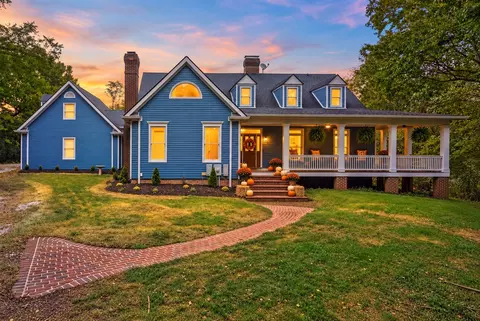 7933 Old Richmond Rd, Lexington, KY 40515