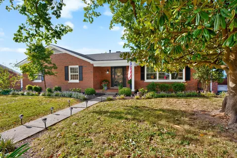 202 Natchez Trce, Nicholasville, KY 40356