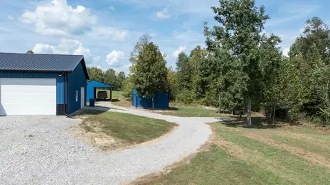 Exterior - 698 Ben Thompson Rd, Eubank, KY 42567 photo 9 of 18