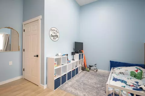 Bedroom - 698 Ben Thompson Rd, Eubank, KY 42567 photo 5 of 8