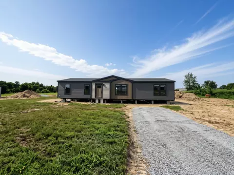 3676 Finley Ridge Rd, Campbellsville, KY 42718