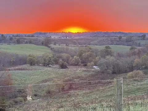 2240 Mount Salem Rd, Hustonville, KY 40437
