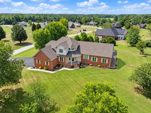 354 Hidden Meadows Dr, Campbellsville, KY 42718