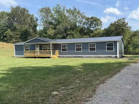 108 Bakerton Rd, Burkesville, KY 42717