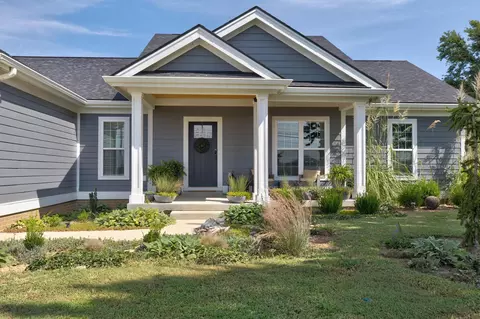 Exterior - 323 Dreyfus Rd, Berea, KY 40403 photo 7 of 19