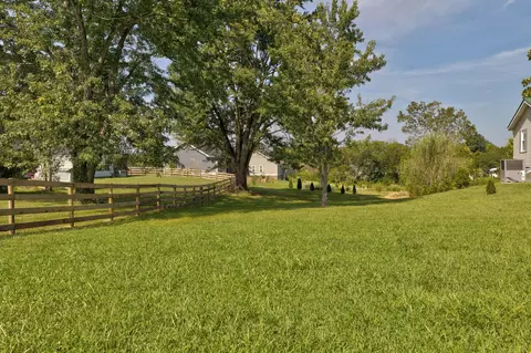 Exterior - 323 Dreyfus Rd, Berea, KY 40403 photo 19 of 19
