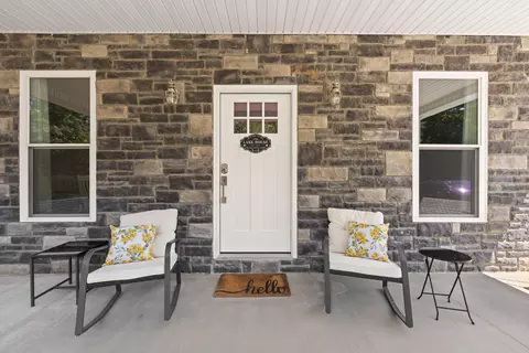 Exterior - 64 Alexandra Dr, Nancy, KY 42544 photo 6 of 10