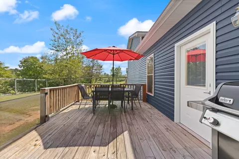 Exterior - 64 Alexandra Dr, Nancy, KY 42544 photo 7 of 10