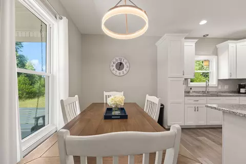 Dining - 64 Alexandra Dr, Nancy, KY 42544 photo 2 of 2