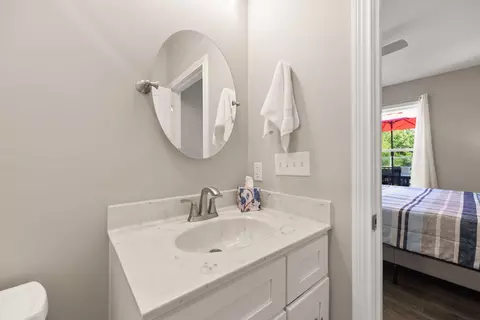 Bath - 64 Alexandra Dr, Nancy, KY 42544 photo 1 of 4