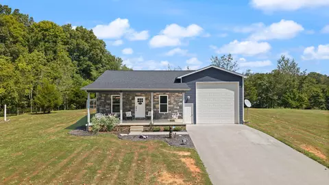 Exterior - 64 Alexandra Dr, Nancy, KY 42544 photo 2 of 10