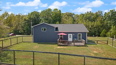 Exterior - 64 Alexandra Dr, Nancy, KY 42544 photo 9 of 10