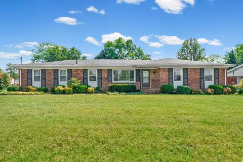 102 Donna Dr, Hopkinsville, KY 42240