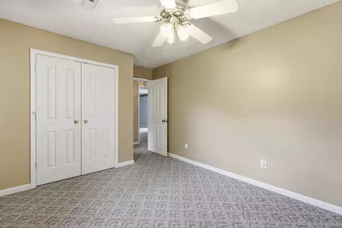 Bedroom - 112 Hard Dr, Lancaster, KY 40444 photo 7 of 8
