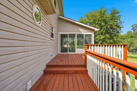 Exterior - 112 Hard Dr, Lancaster, KY 40444 photo 10 of 12
