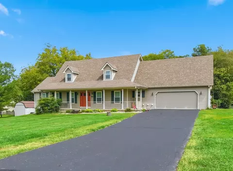 Exterior - 112 Hard Dr, Lancaster, KY 40444 photo 3 of 12