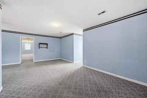 Living - 112 Hard Dr, Lancaster, KY 40444 photo 5 of 5
