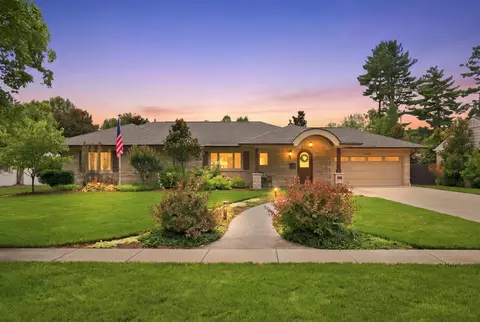 1436 Lakewood Dr, Lexington, KY 40502