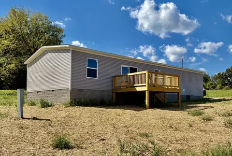 Exterior - 710 Roxy Ln, Eubank, KY 42567 photo 4 of 9