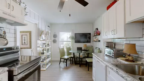 Kitchen - 503 S 9th St, Murray, KY 42071 photo 4 of 4