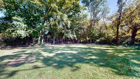Exterior - 503 S 9th St, Murray, KY 42071 photo 5 of 5