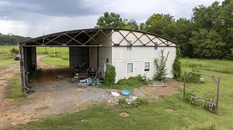 1360 Osborne, Hazel, KY 42049 photo 9
