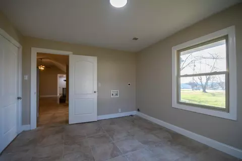 Entry Way - 4635 Camargo Rd, Camargo, KY 40353 photo 1 of 1
