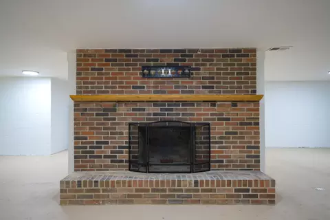 Living - 4635 Camargo Rd, Camargo, KY 40353 photo 16 of 16