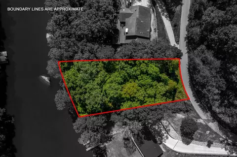 649 Cliffs Edge Rd, East Bernstadt, KY 40729