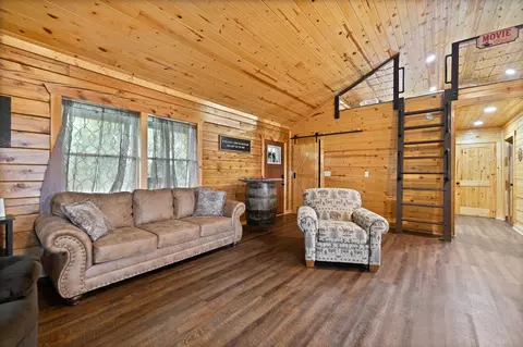Living - 1182 Darrell Randall Rd, Stanton, KY 40380 photo 5 of 5