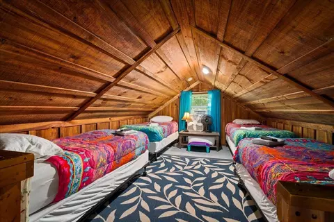Bedroom - 785 Cliffview Rd, Rogers, KY 41365 photo 3 of 3
