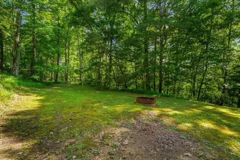 Exterior - 785 Cliffview Rd, Rogers, KY 41365 photo 9 of 12