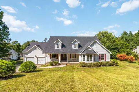 Exterior - 221 Sandy Hills Ln, Corbin, KY 40701 photo 2 of 9