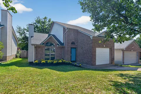 4617 Hartland Pkwy, Lexington, KY 40515